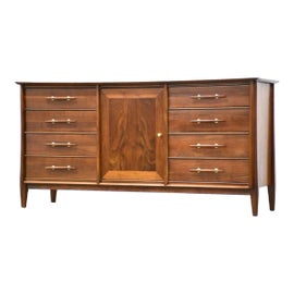 Example of Davis Furniture Dressers and Chests of Drawers