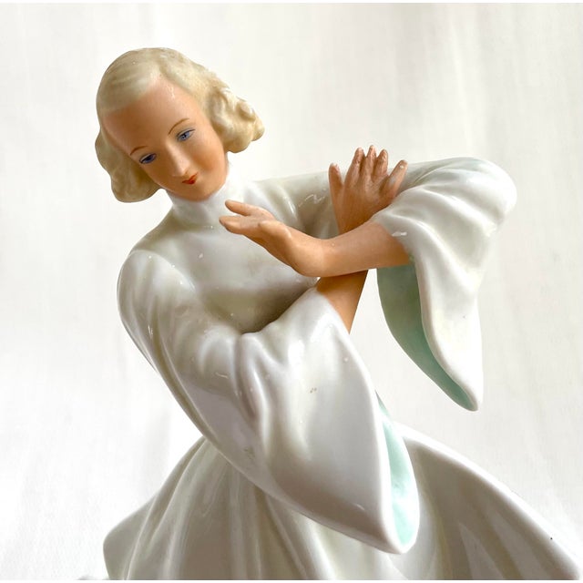 Art Deco 1930s Hungarian Dancer Statue by Schaubach Kunst For Sale - Image 3 of 8