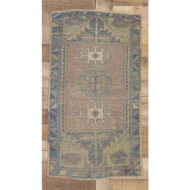 Vintage Turkish Oushak Accent Rug - 01'08 X 03'00 For Sale In Dallas - Image 6 of 7