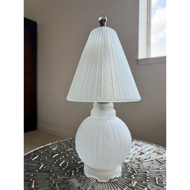 1920s Diminutive Frosted Glass Art Deco Table Lamp French Industrial / Machine Age For Sale - Image 4 of 11