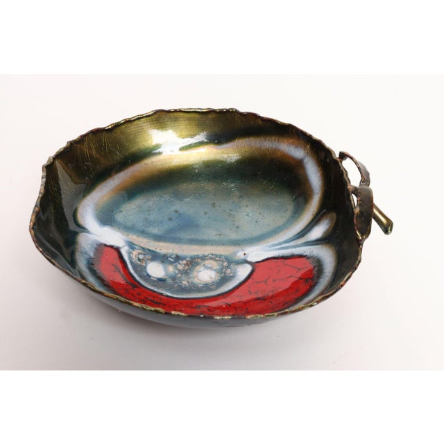 Italian Modern Enamel on Copper "Apple" Dish by Rame d'Arte Lavorazione Laurana For Sale In New York - Image 6 of 17