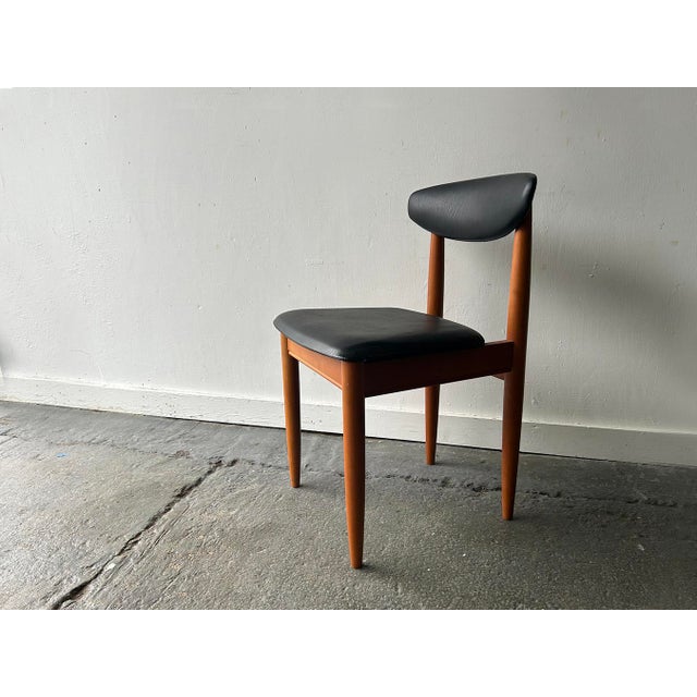 Mid-Century Extending Dining Table and Chairs from Schreiber, 1970s, Set of 5 For Sale - Image 10 of 15