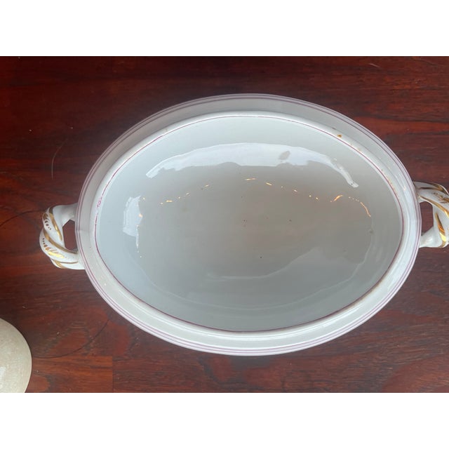 Antique Wales Cardiff Swansea Porcelain White Gold Leaf Gravy Boat Under-Plate & Ladle For Sale In Santa Fe - Image 6 of 11