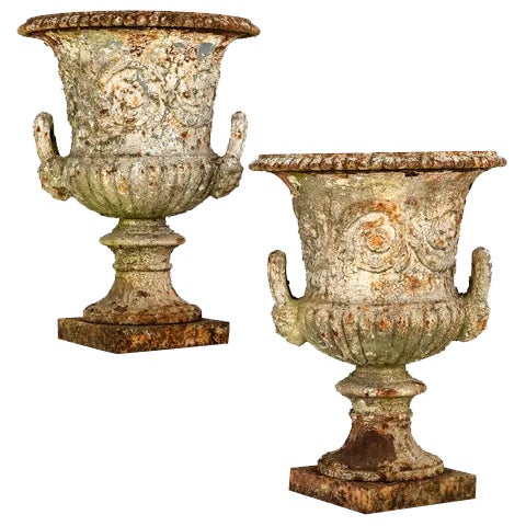 Campana Urns by Andrew Handyside, Set of 2 For Sale