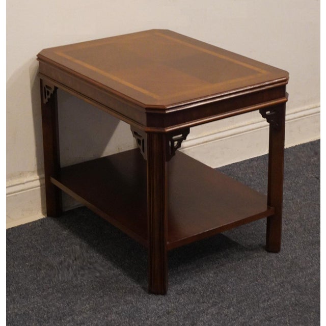 Traditional Altavista Lane Bookmatched Mahogany Traditional Style 20" Accent End Table 988-05 For Sale - Image 3 of 10