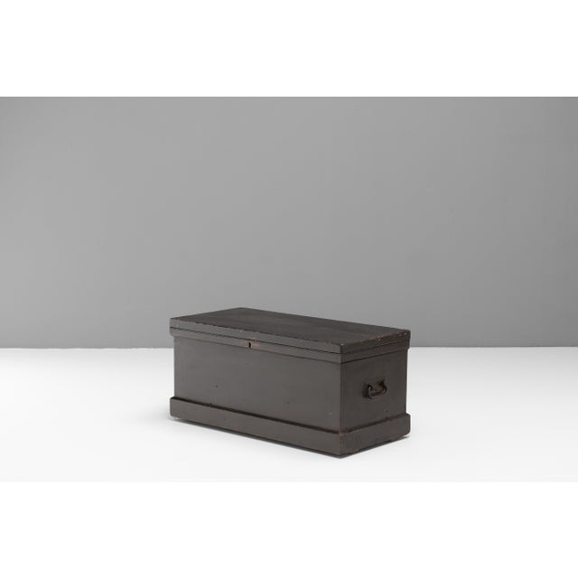 Antique Pine Storage Trunk, 1890s For Sale - Image 3 of 9