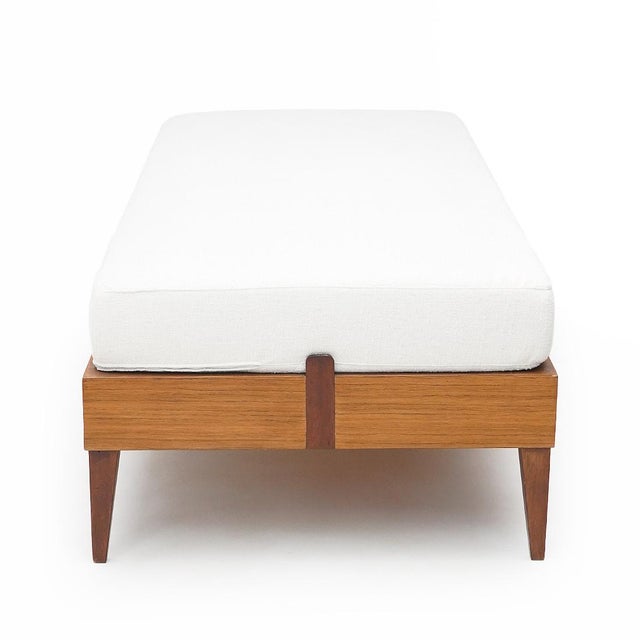 1950s Vintage Daybed with Wooden Frame, 1950s For Sale - Image 5 of 15