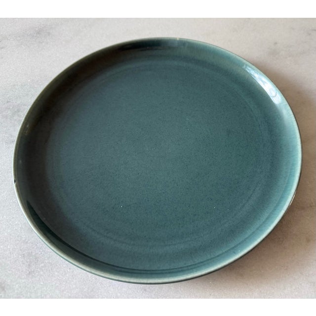 Russel Wright Set of 4 Vintage Russel Wright Steubenville Seafoam Green Dinner Plates For Sale - Image 4 of 8