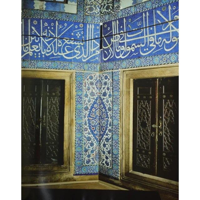 Paper "Gardens of Paradise: 16th Century Turkish Ceramic Tile Decoration" 1998 Denny, Walter [Essay By] & Ertug, Ahmet [Photographs By] For Sale - Image 7 of 11