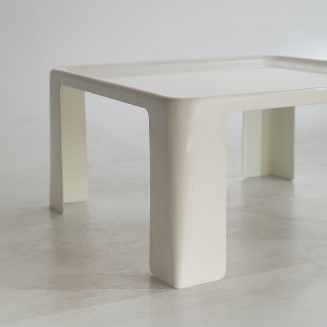 Mid-Century Modern Amanta Large Plastic Coffee Table by Mario Bellini for B&c Italia - Space Age For Sale - Image 3 of 14