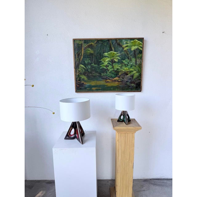 French Free-Form Triangular Ceramic Lamps, 1950s, Set of 2 For Sale - Image 4 of 18