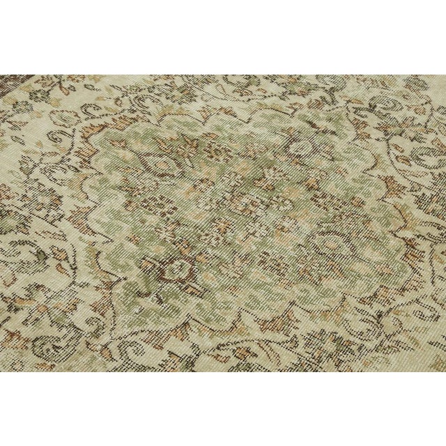 Vintage Turkish Hand-Knotted Rug For Sale - Image 5 of 7