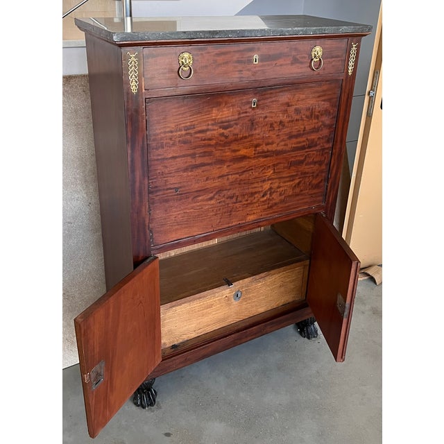 19th Century Classical Charles X Burled Mahogany Secretaire a Abattant For Sale - Image 9 of 13