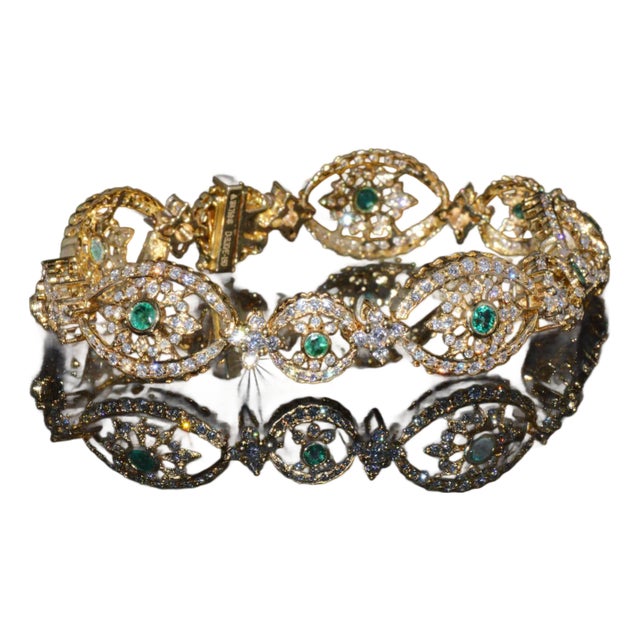 Certified Natural 5.2cts vs F Diamond Emerald 18k Solid Gold Bracelet For Sale