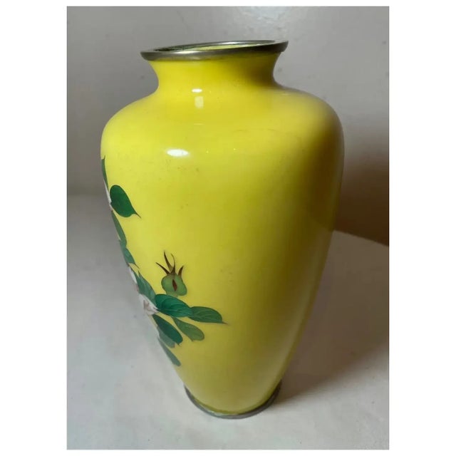 1930s Antique Signed Japanese Ando Handmade Yellow Enamel Silver Floral Cloisonné Vase For Sale - Image 5 of 12