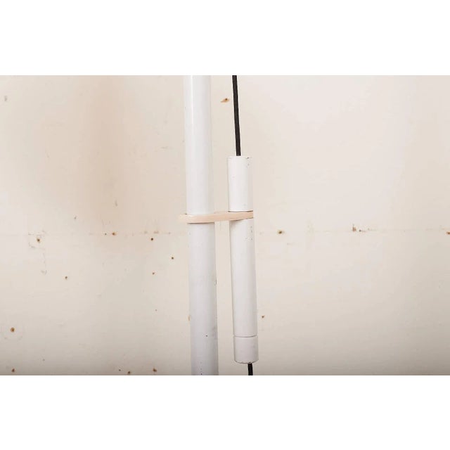 Metal Model 4055 Height-Adjustable Floor Lamp in White Metal with Plastic Hemisphere Shade by Luigi Bandini Buti for Kartell, 1965 For Sale - Image 7 of 10
