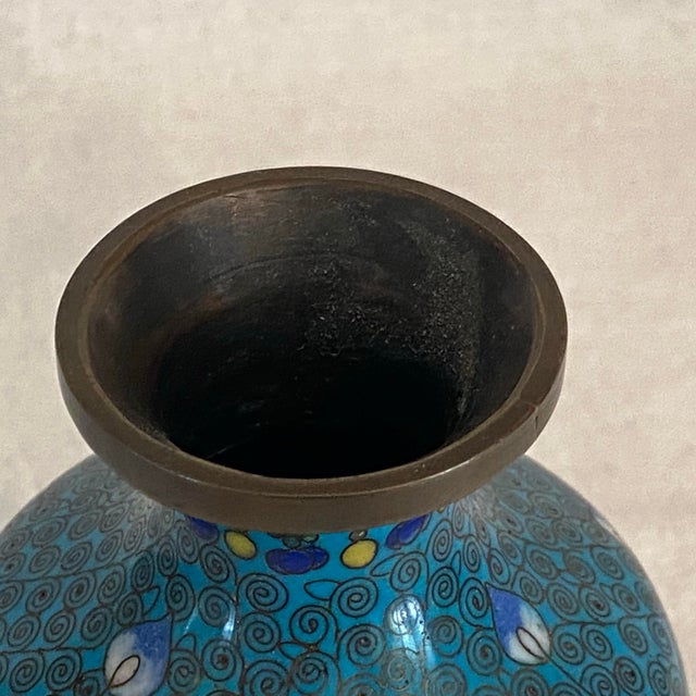 Antique Intricate Scroll and Floral Design Chinese Cloisonné Turquoise Vase For Sale In Sacramento - Image 6 of 12