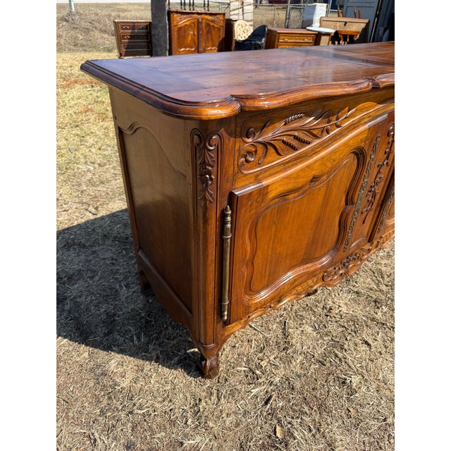 Fine 18th Century French Louis XV Provincial Solid Walnut Sideboard / Buffet. For Sale - Image 9 of 12