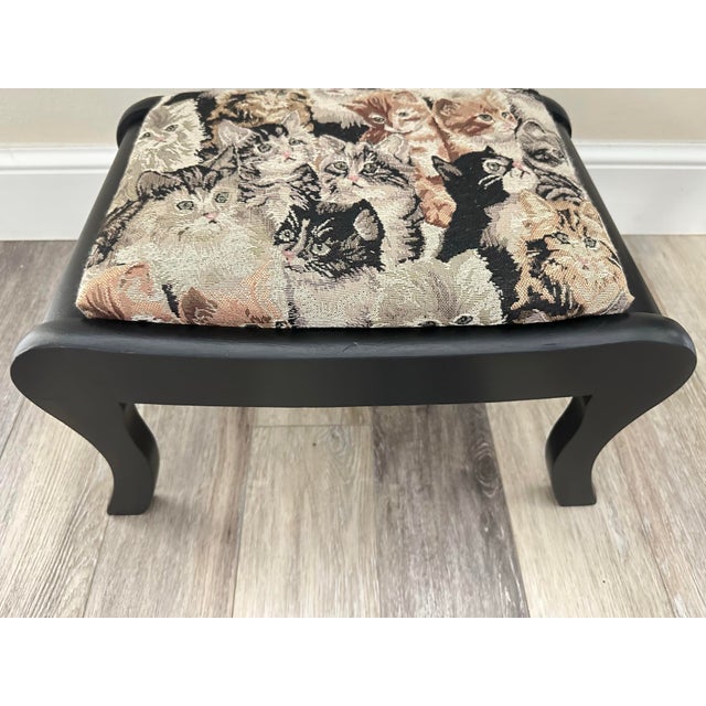 Early 20th Century Antique Early 20th Century Victorian Footstool Black With Cat Tapestry Upholstered Cushion For Sale - Image 5 of 9