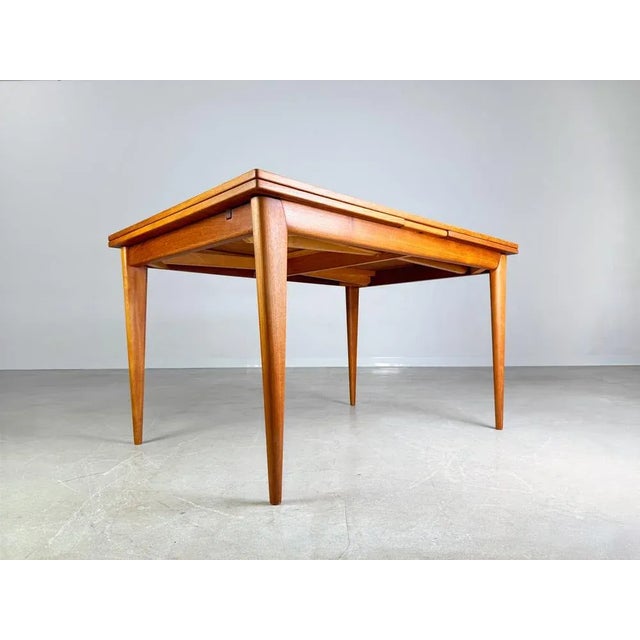 Mid-Century Extendable Teak Dining Table by Niels O. Moller for J. L. Møllers Møbelfabrik For Sale - Image 5 of 14
