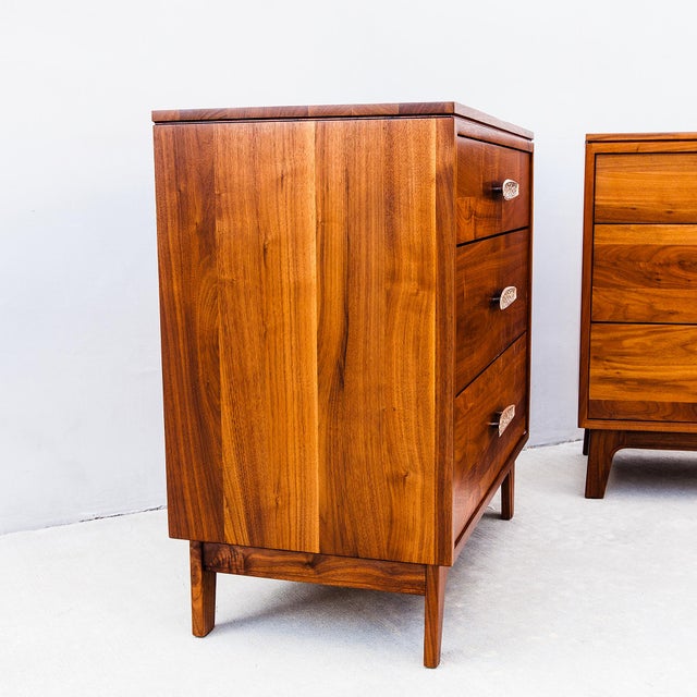 Vintage Mid Century Modern Solid Walnut Nightstands by Woodland, A Pair For Sale - Image 12 of 15
