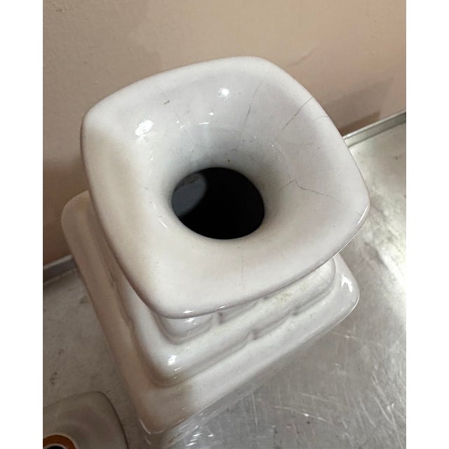 1960s Frankoma Glazed Terra Cotta White Lidded Decanter For Sale - Image 5 of 6