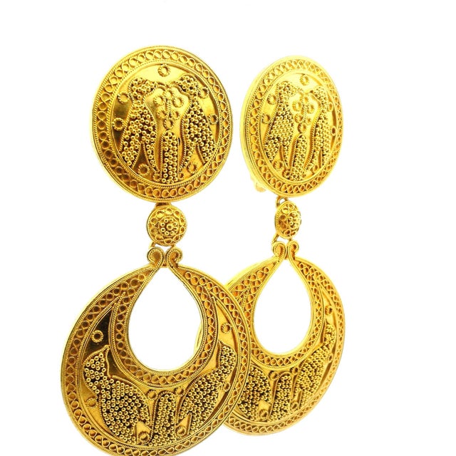 1970s Ilias Lalaounis 18k Gold Granulated Drop Earrings, Greece, A Pair For Sale In Miami - Image 6 of 12