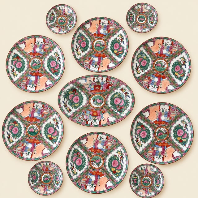 Antique Famille Rose Medallion Plates- 17 Piece Set For Sale - Image 12 of 17