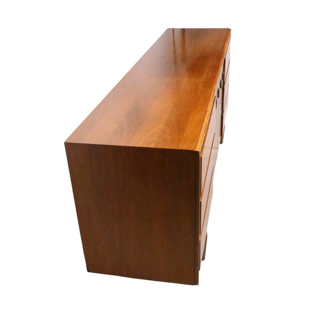 Nine Drawer Mid 20th Century Dresser by American of Martinsville For Sale - Image 10 of 15