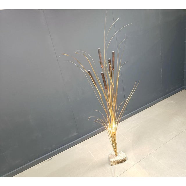 Hollywood Regency Vintage Brass Cattail Floor Lamp attributed to Daniel Dhaeseleer, 1970s For Sale - Image 3 of 13
