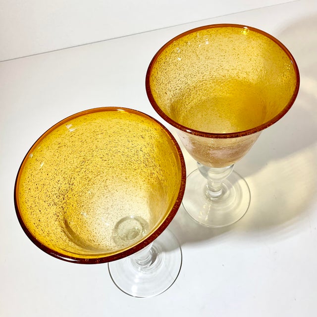 Glass 1980s Vintage Arts & Crafts Handblown Controlled Bubble Glass Wine Goblets - Set of 4. For Sale - Image 7 of 8