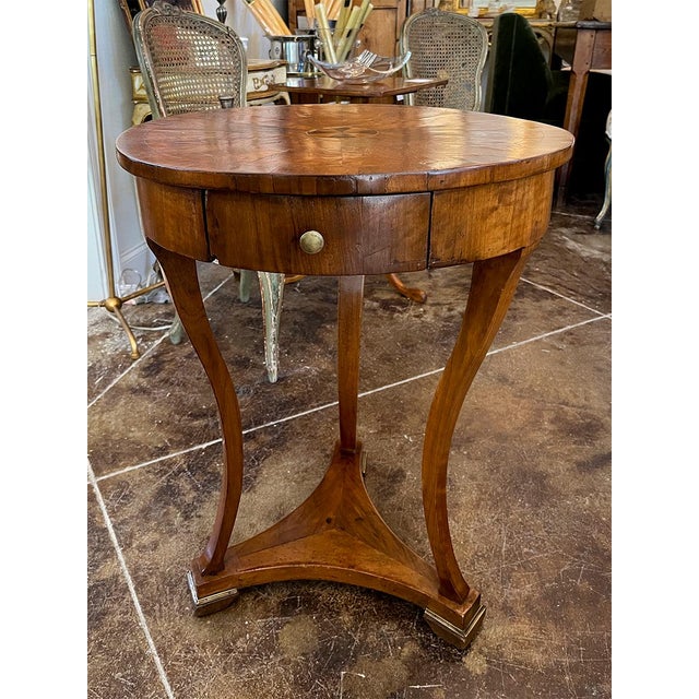 Early 19th Century Biedermeier Walnut Side Table With Drawer For Sale - Image 4 of 5