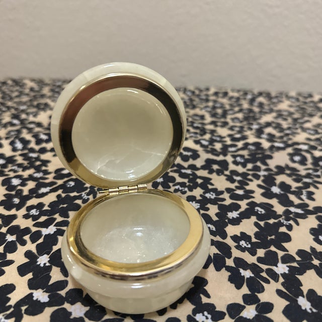 Italian Vintage Italian Alabaster Trinket Box For Sale - Image 3 of 5