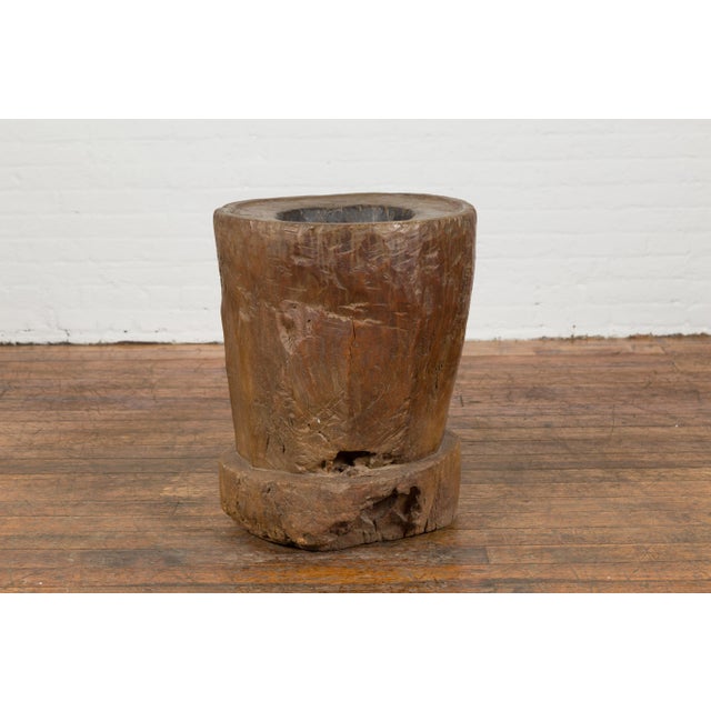 Asian Antique Indonesian Rustic Tree Stump Planter with Weathered Appearance For Sale - Image 3 of 10