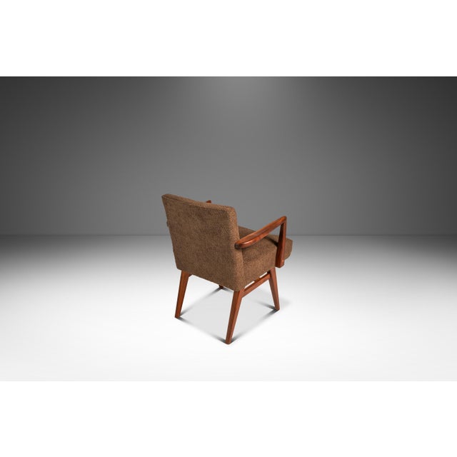 Wood Set of Two (2) Rare Mid-Century Modern Model C-108 Armchairs in Walnut & Brown Bouclé Attributed to Jens Risom for Jens Risom Design, Usa, C. 1950s For Sale - Image 7 of 18