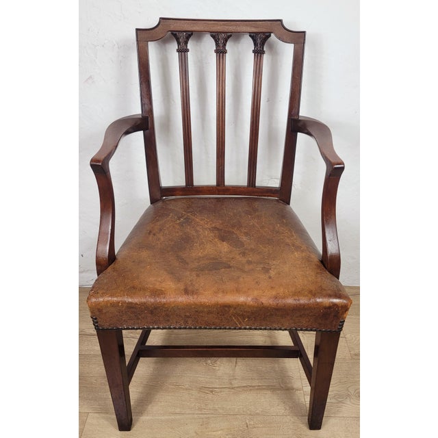19th Century Victorian English Armchair in Carved Leather and Mahogany, 1890 For Sale - Image 11 of 18