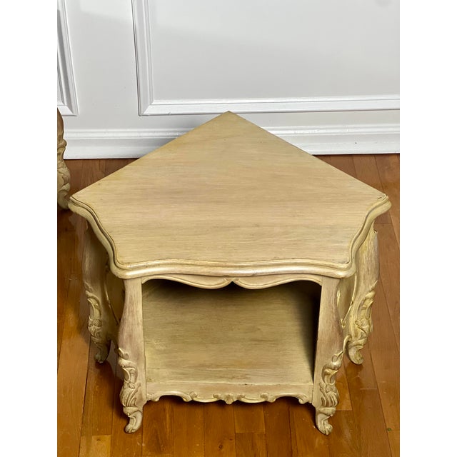 Early 20th Century Early 20th Century Louis XV Style Carved Cream Painted Small Corner Cabinets - a Pair For Sale - Image 5 of 12