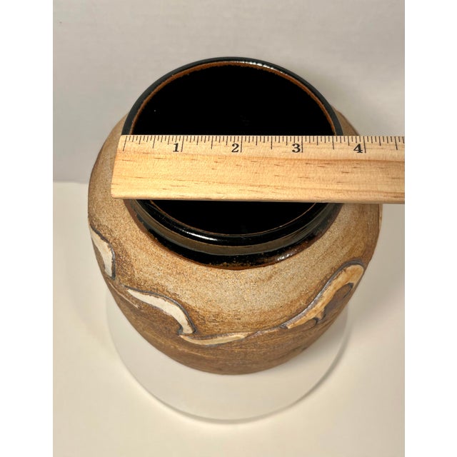 Salmon 2001 Vintage Native American Studio Art Pottery Salmon Ceramic Vase Signed 9" For Sale - Image 8 of 8