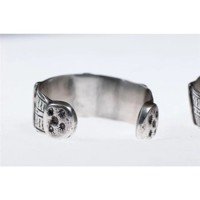 Mid 20th Century Tribal Silver Tuareg Bracelet For Sale In Atlanta - Image 6 of 10