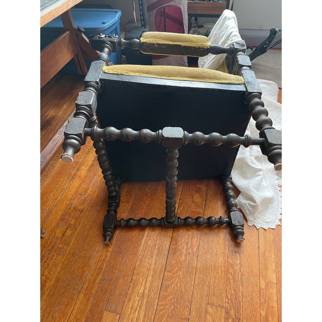 XIXth Century Reproduction of Two Flemish Carved Oak Dinning Chairs For Sale - Image 4 of 8