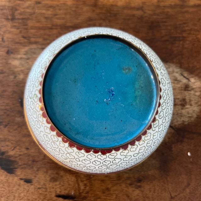 Mid 20th Century Vintage Chinese Cloisinne Round Bird Box For Sale - Image 5 of 7