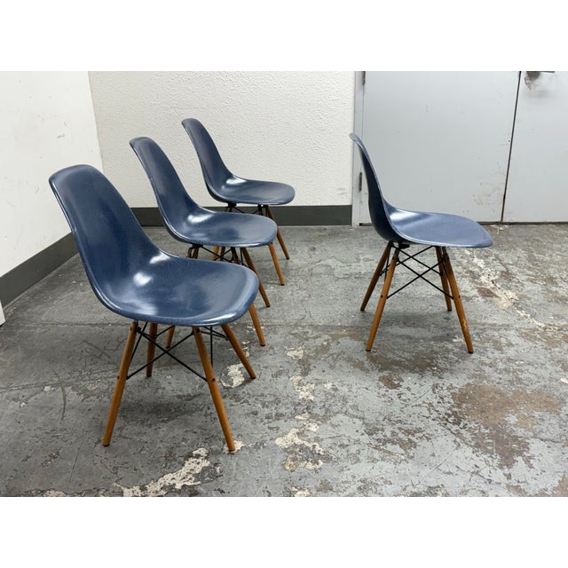 Herman DeVries Charles + Ray Eames for Herman Miller Molded Fiberglass Chairs, Set of Four For Sale - Image 4 of 12
