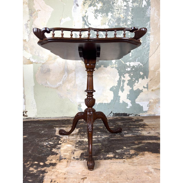19th Century George III Tilt-Top Tea Table For Sale - Image 5 of 12