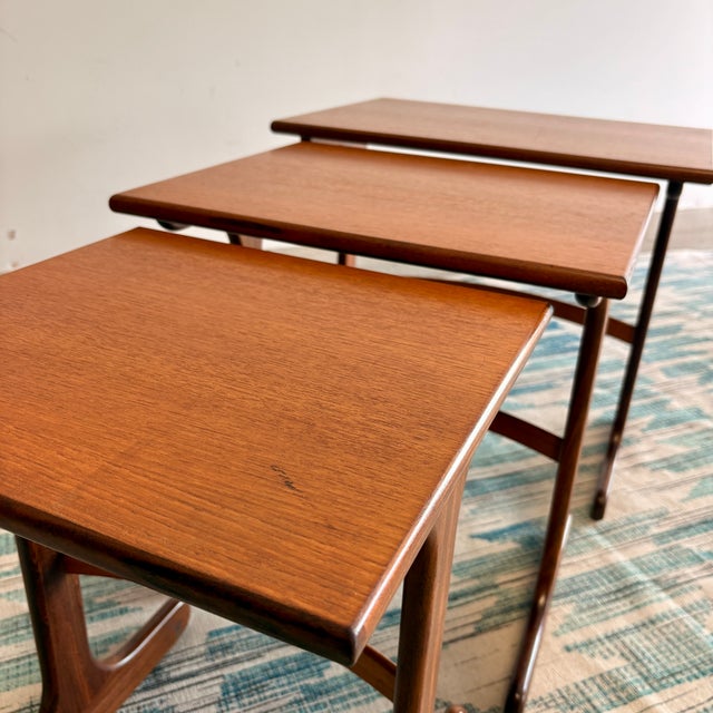 Brown 1970s Mid-Century G Plan Teak Nesting Tables – Set of 3 For Sale - Image 8 of 9