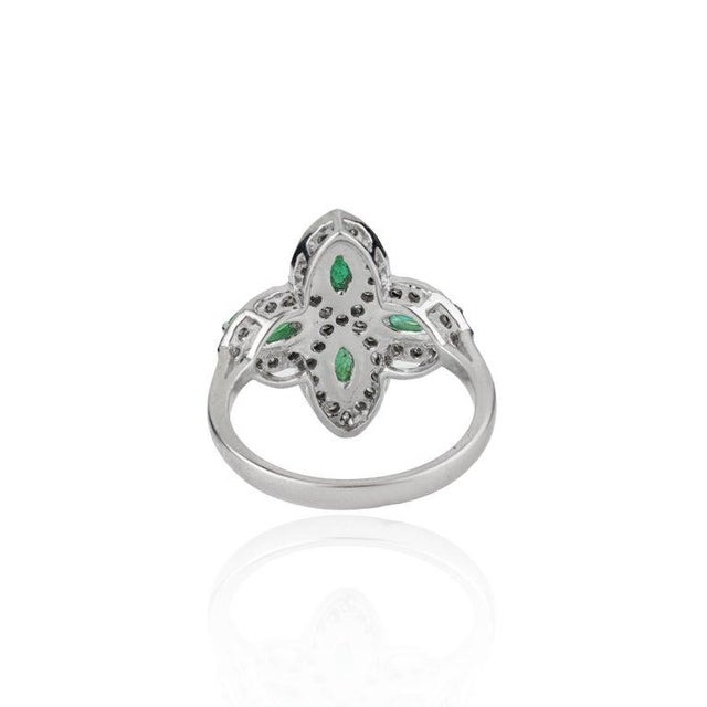 925 Sterling Silver Floral Clover Cocktail Emerald & Diamond Ring, Size 7 For Sale - Image 6 of 12