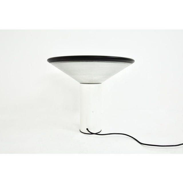 White Table Lamp Noa by Gianfranco Frattini for Luci Italia, 1980s For Sale - Image 8 of 17