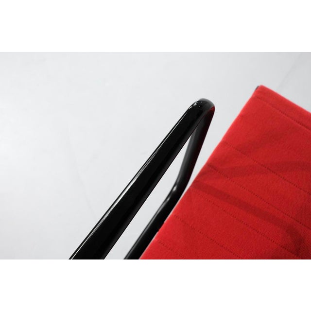 EA 117 Armchair by Charles Ray Eames for ICF, 1980s For Sale - Image 10 of 16