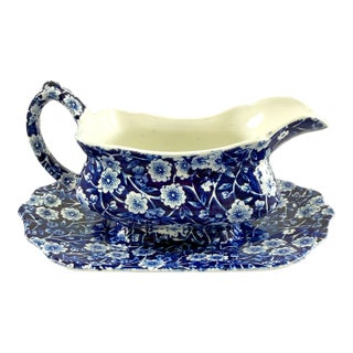 1940s Crownford China Blue Calico Gravy Boat & Underplate For Sale