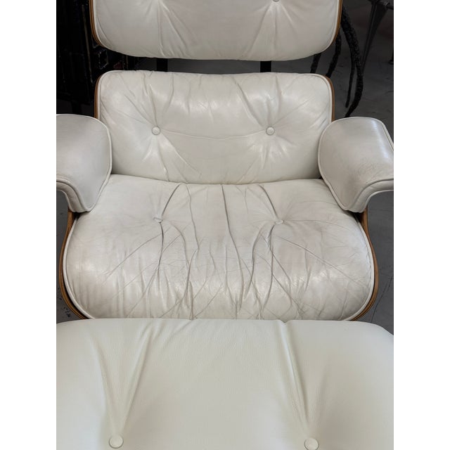 1980’s Rosewood White Leather Herman Miller Eames Lounge Chair New Ottoman For Sale - Image 12 of 18