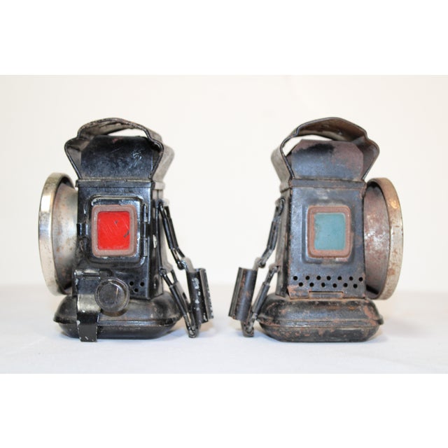Black Mini Railroad Handheld Lantern Pair For Sale - Image 8 of 17